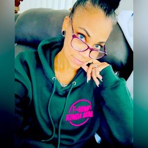 Meet your Posher, Kimberly